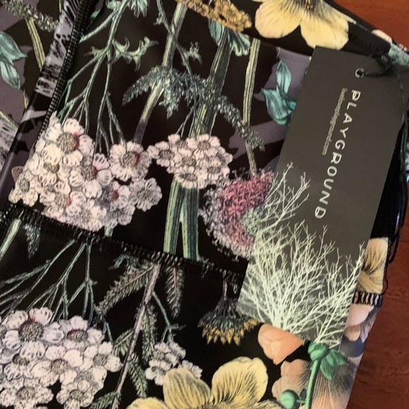 Fabulous Floral Night Leggings by Playground LA - Picture 7 of 8